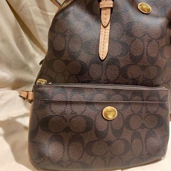 Coach Peyton set - Picture 2 of 13